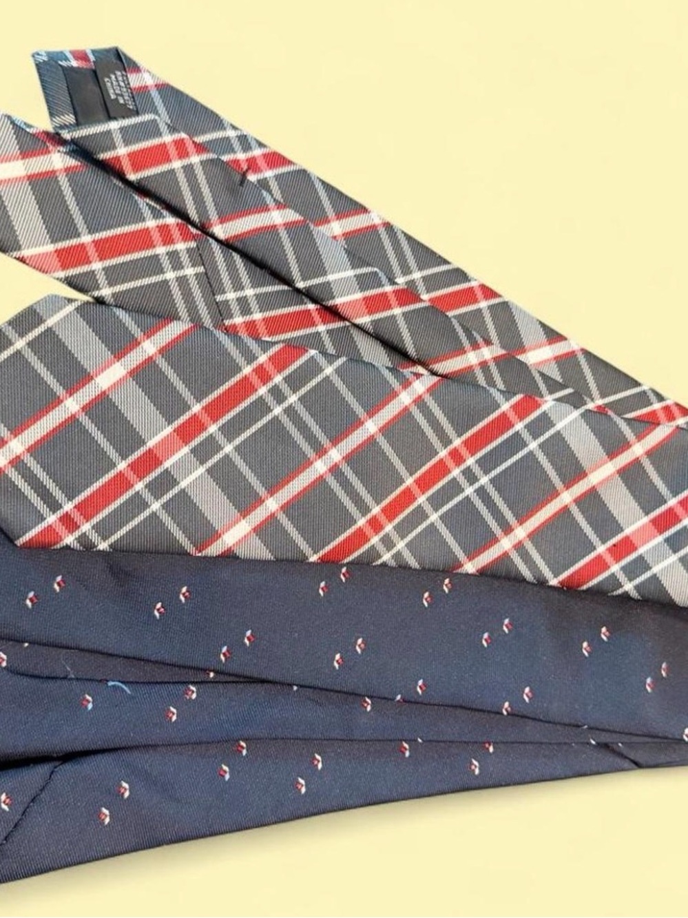 jf j.ferrar Gray Plaid & Navy Micro-Pattern Tie Set